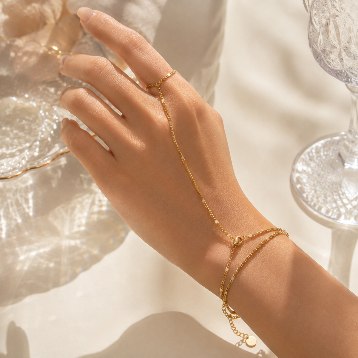Women's hand chain bracelet jewelry – ACSRY product photo