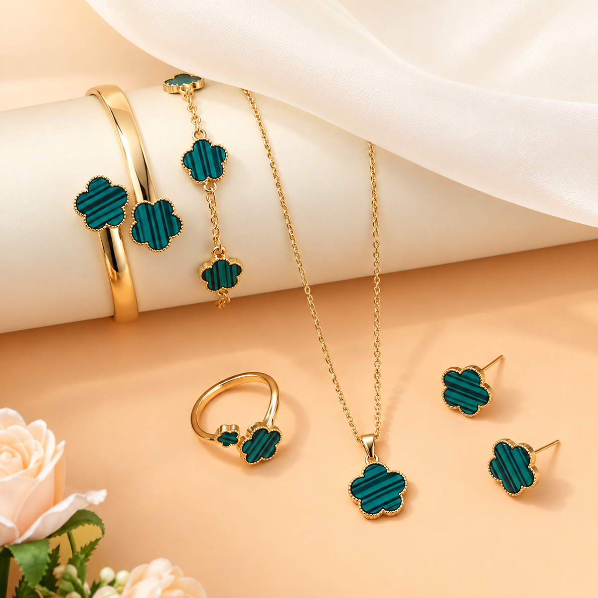 Coordinated clover-inspired jewelry set – ACSRY product image 4